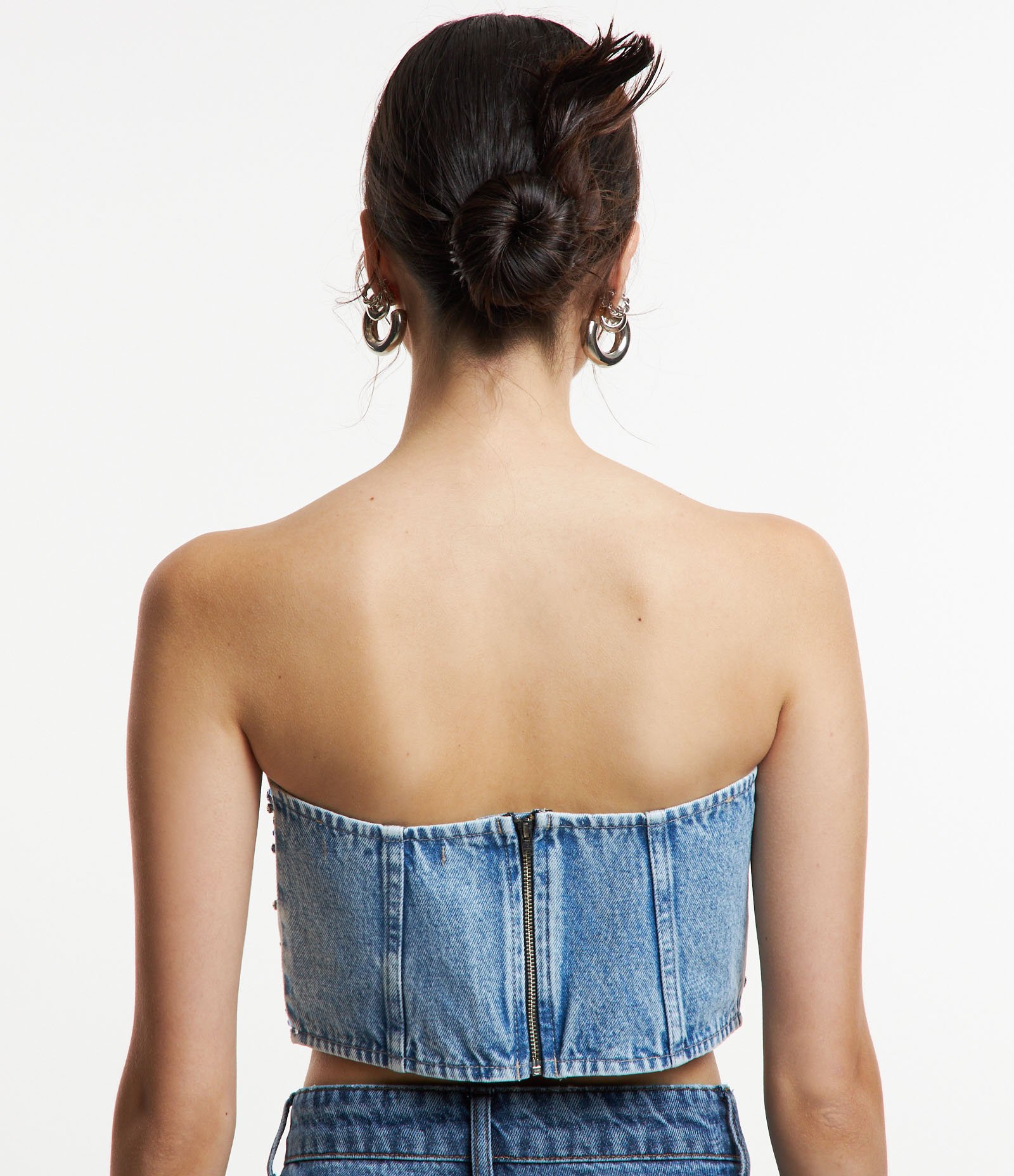 Top Tomara Que Caia em Jeans com Brilho e Recortes Azul 3