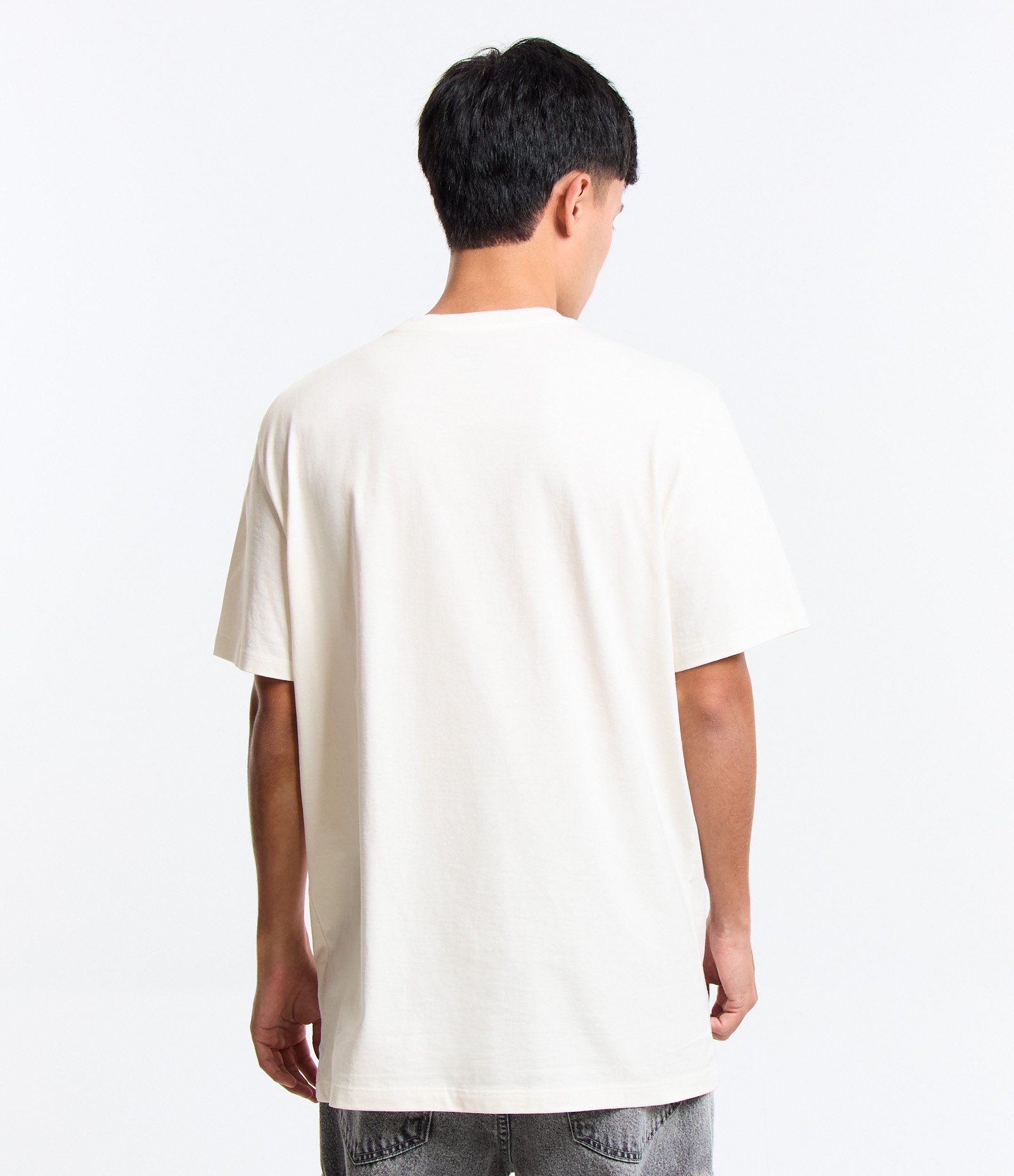 Camiseta Comfort em Algodão Peruano com Lettering no Peito Branco 3