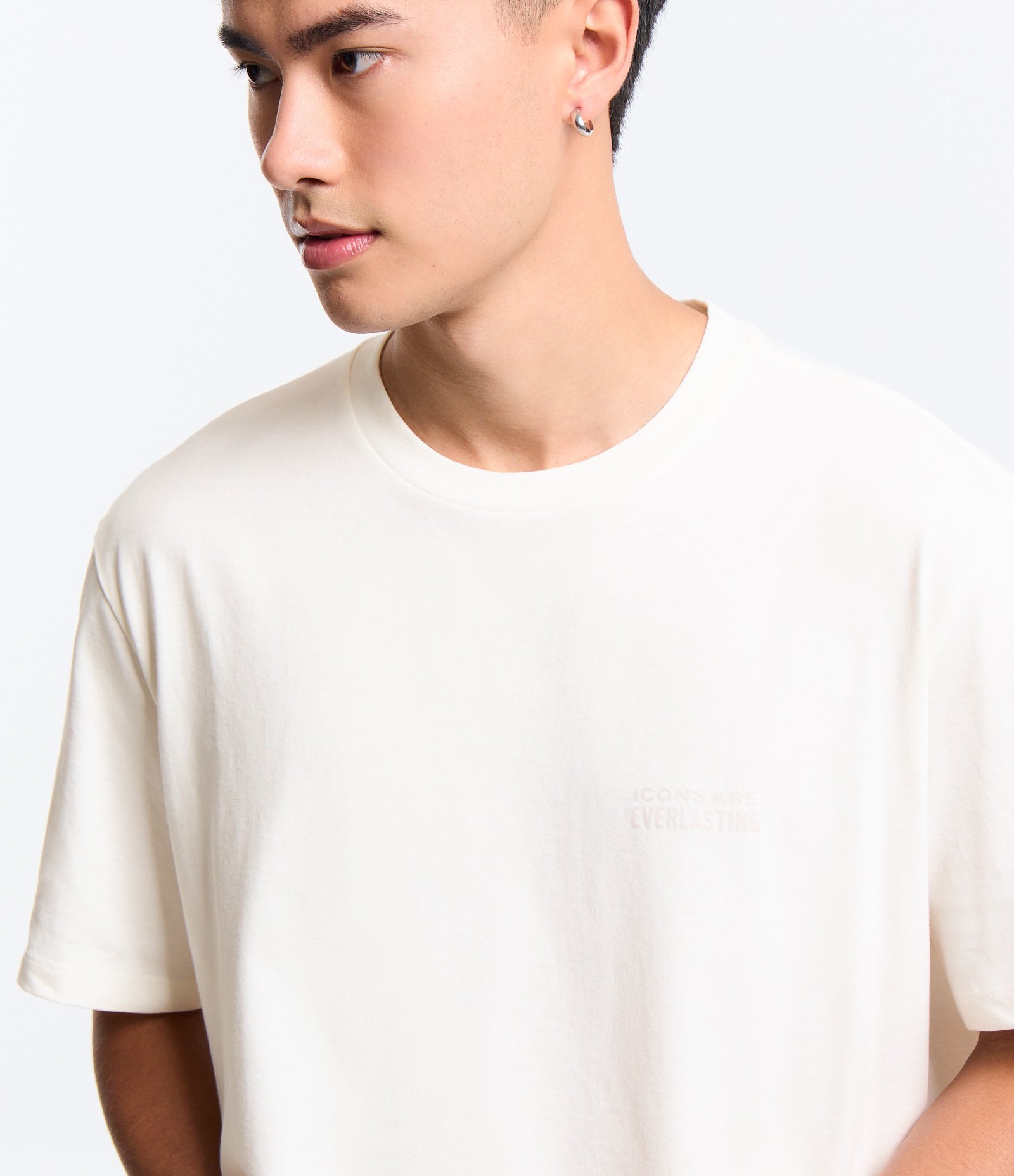 Camiseta Comfort em Algodão Peruano com Lettering no Peito Branco 4