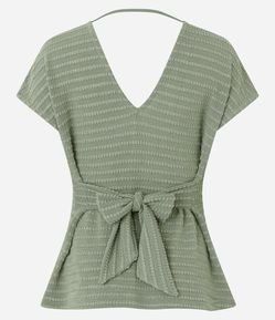 Blusa em Tecido Texturizado com Amarração Costas