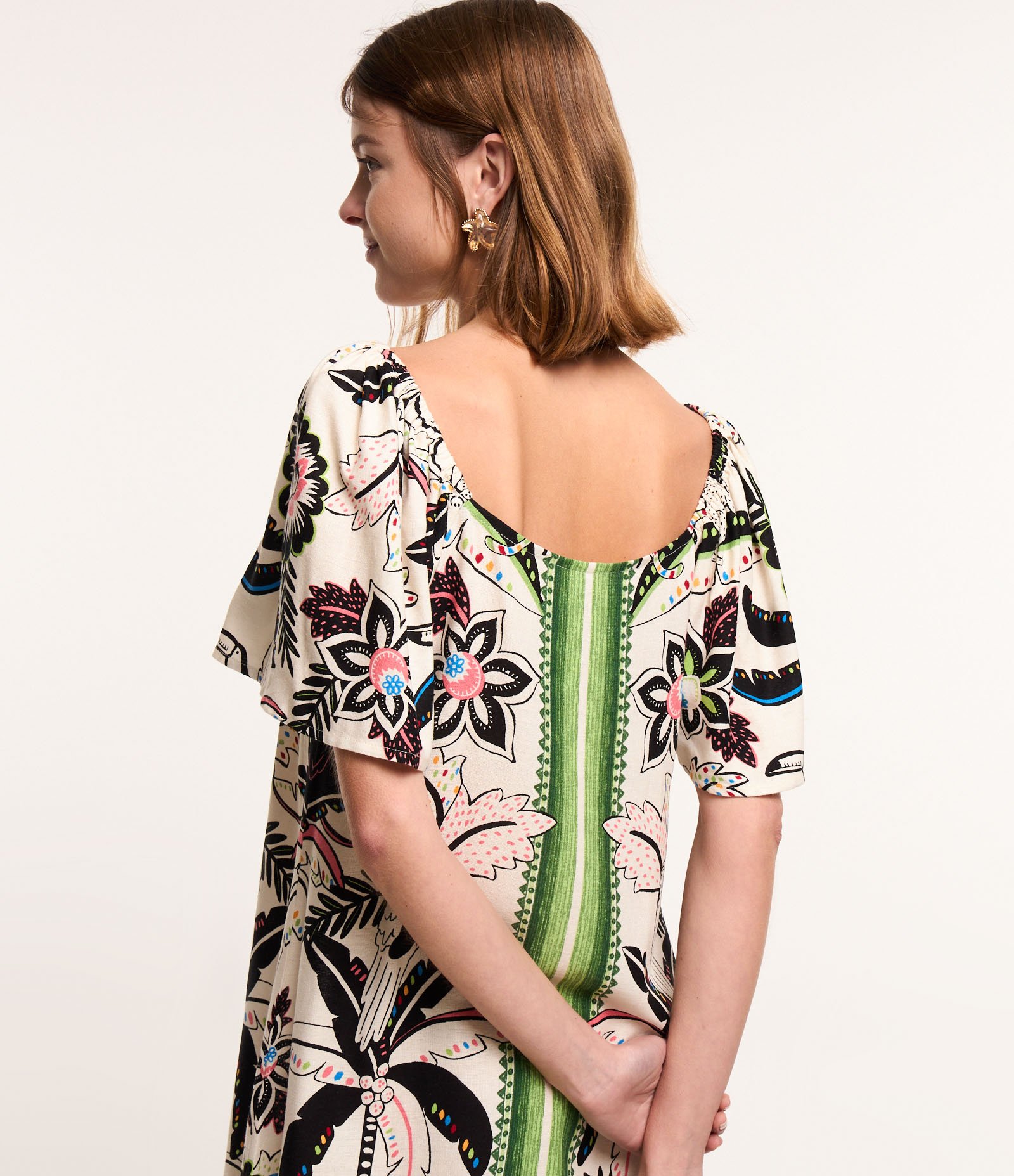 Vestido Curto em Viscose com Linho e Estampa Floral Branco 3