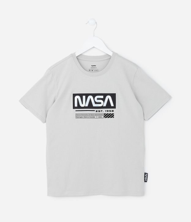 Camiseta Infantil com Estampa Embossed Holográfico NASA - 5 a 14
