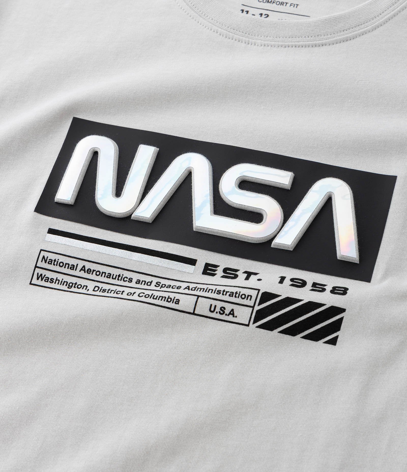 Camiseta Infantil com Estampa em Auto Relevo Holográfico NASA - Tam 5 a 14 Anos Cinza 5