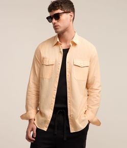 Camisa em Voal com Bolsos Lapela no Peito