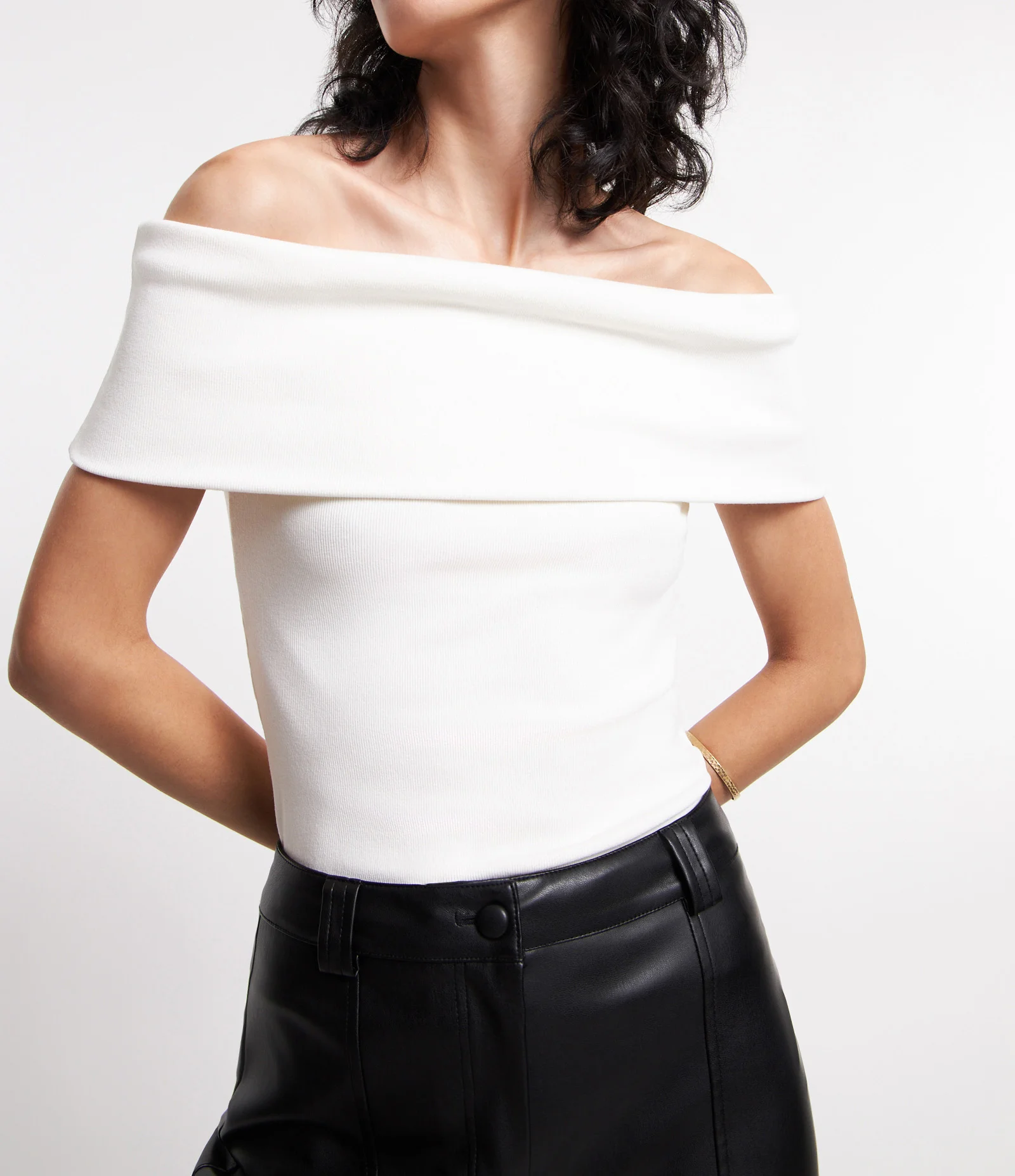 Blusa Ombro a Ombro em Ribana com Textura Canelada Branco Neve 1