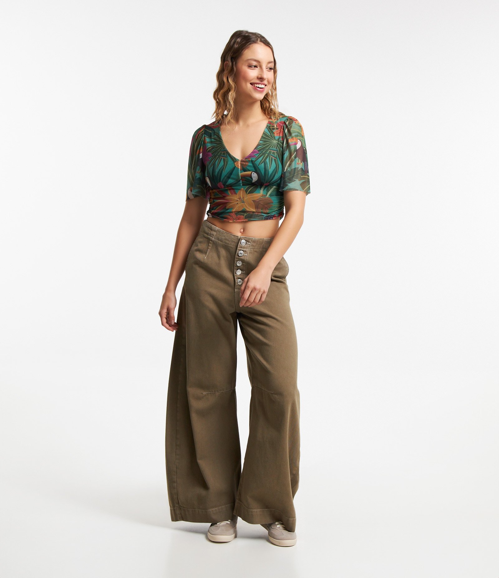 Blusa Manga Curta em Tule com Estampa Tropical Verde 2