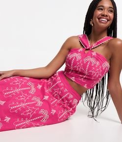 Blusa Cropped de Alça em Laise com Bordado e Lastex nas Costas