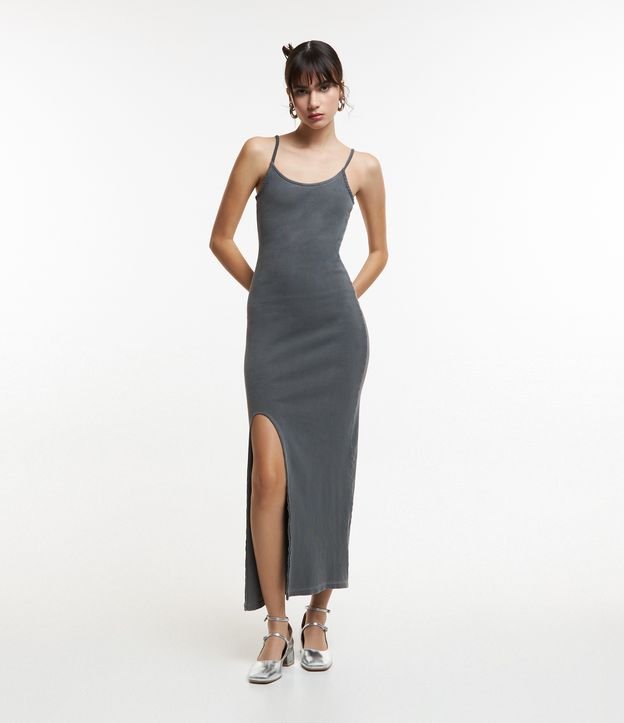 Vestido New Midi Estonado em Ribana com Alcinha e Fenda