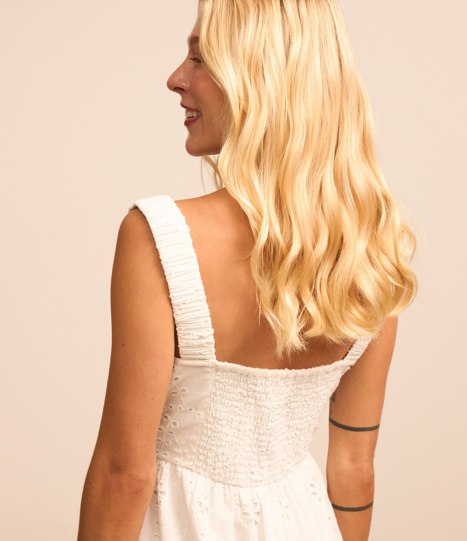 Vestido New Midi em Laise com Busto Torcido Branco 4