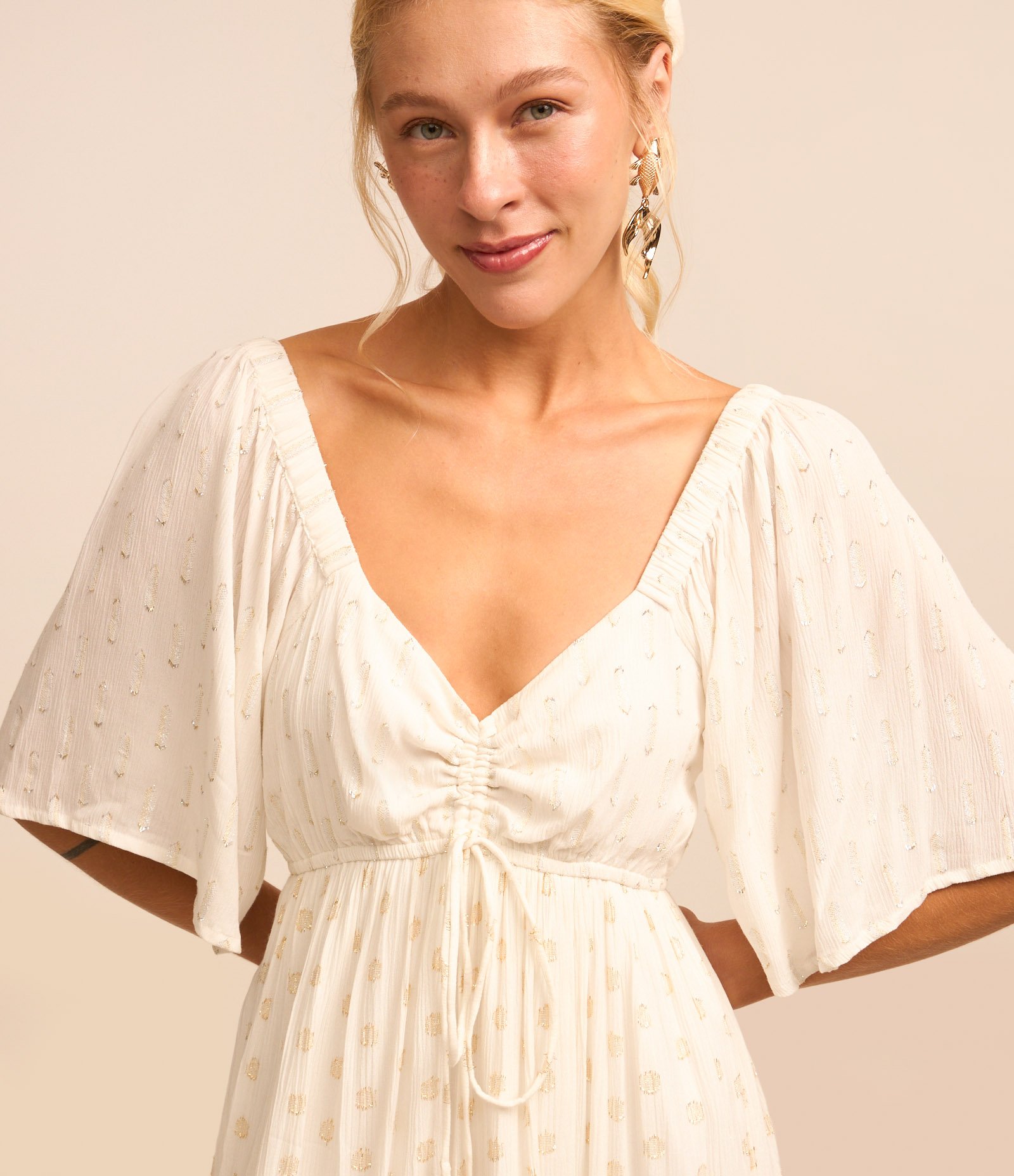 Vestido Longo em Viscose com Textura Maquinetada e Amarração Branco Neve 3