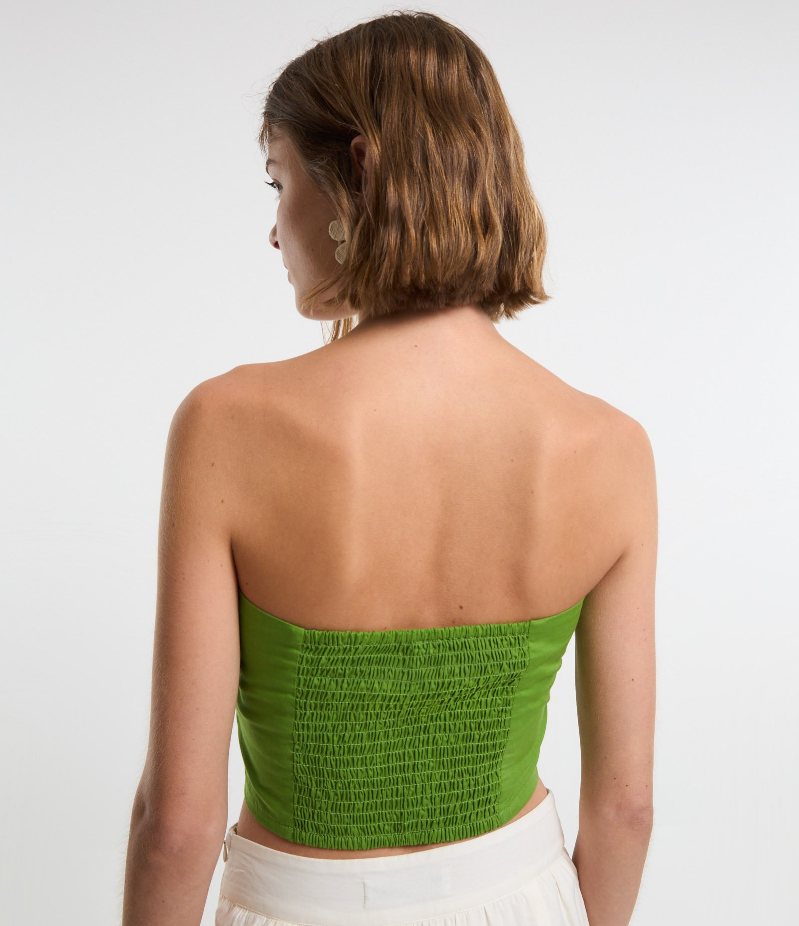 Blusa Cropped Sem Alça em Tricoline com Estampa Coqueiros Verde 3