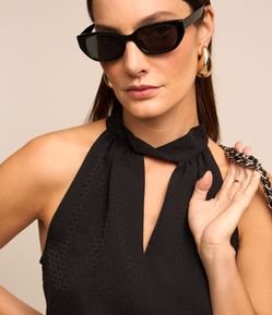 Blusa Sem Manga em Jacquard com Golinha Alta e Detalhe Vazado