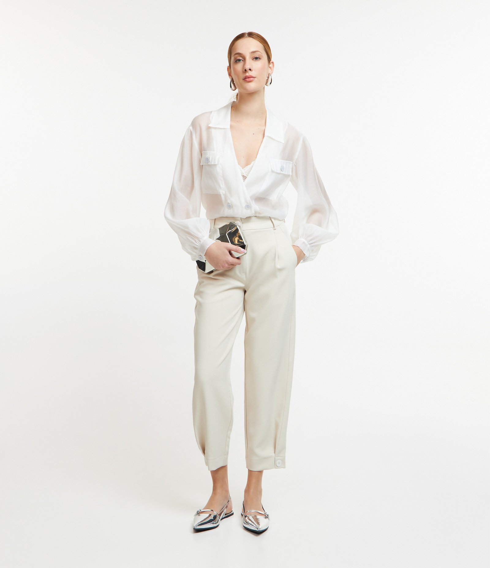 Blusa Alfaiatada em Liocel com Abotoamento Frontal Transpassado Branco Neve 2