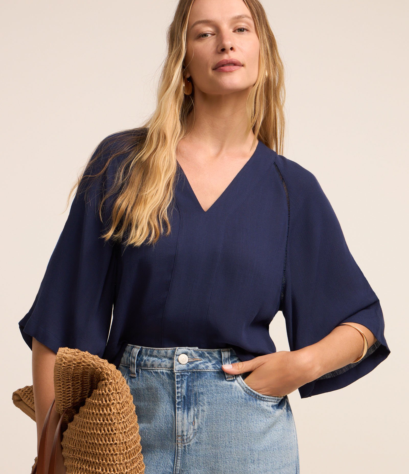Blusa Manga Ampla em Viscolinho Texturizado Azul Marinho 1