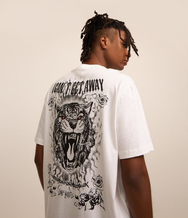 Camiseta Comfort em Algodão Estampa Tigre Love Hurts