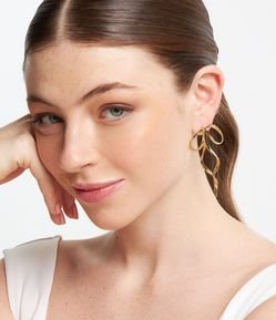 Maxi Brinco em Formato de Laço Vazado