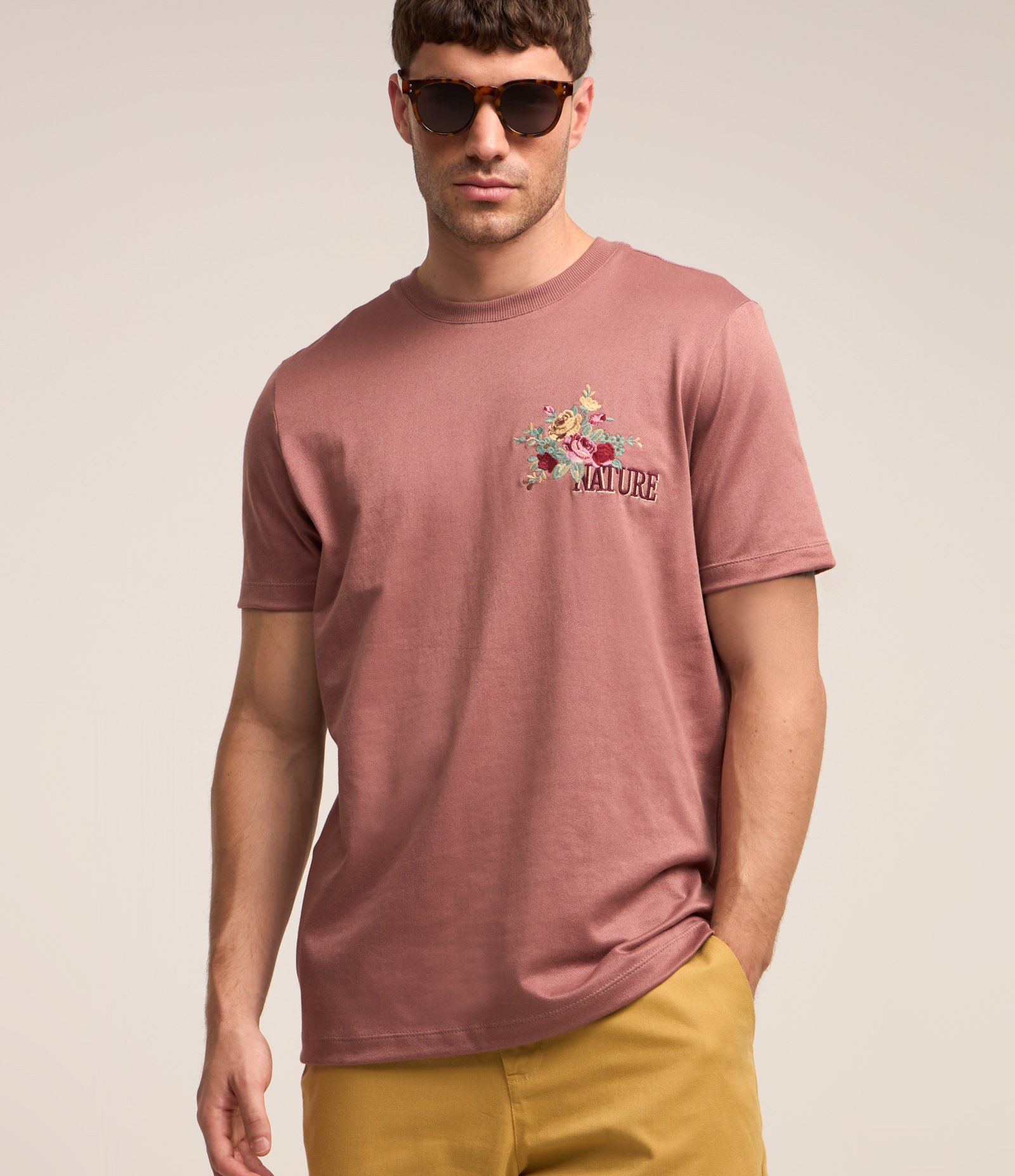 Camiseta em Algodão com Bordado Nature Rosa 1