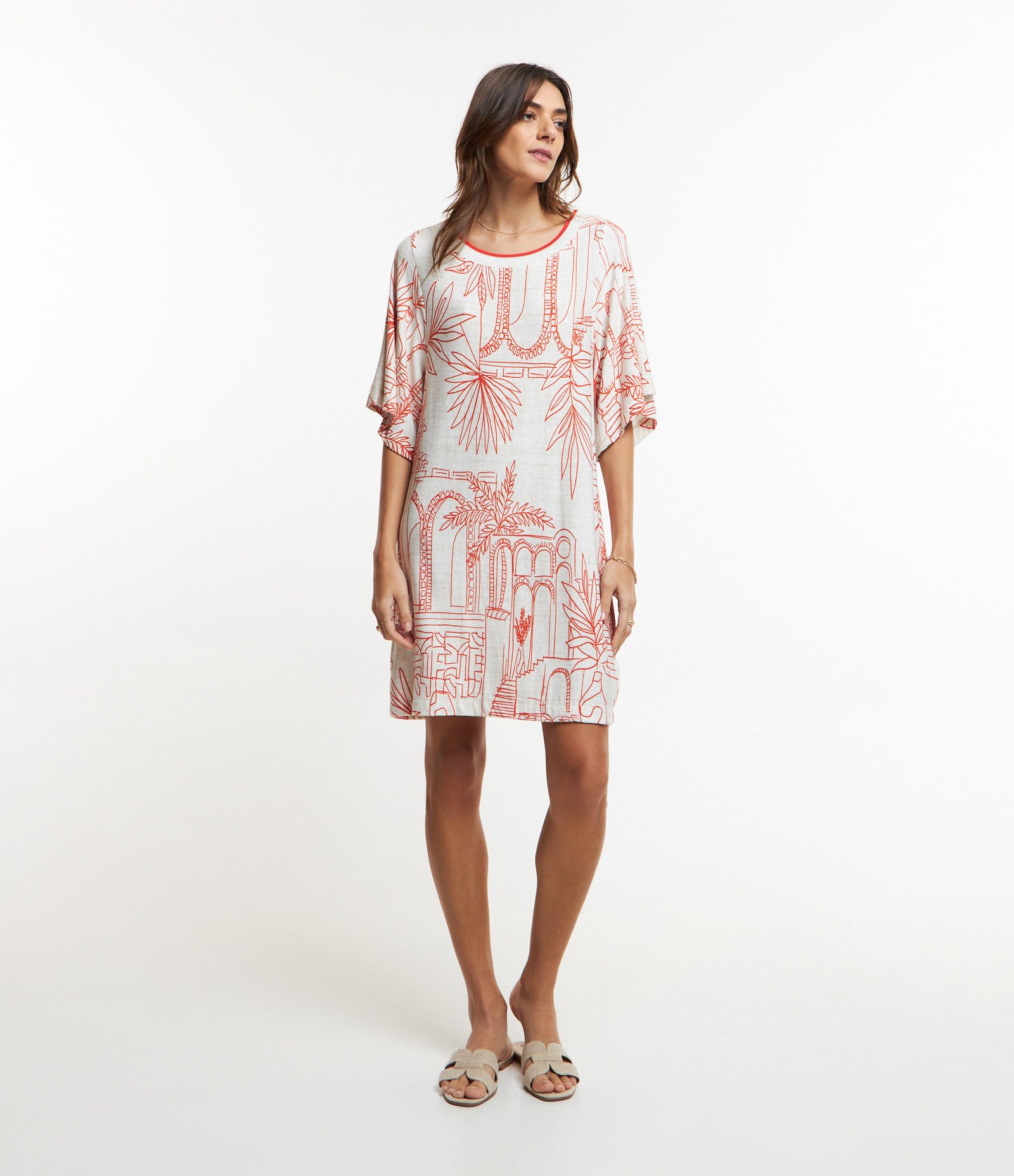 Vestido em Viscose com Detalhe Contrastante e Estampa Paisagem Crú 2