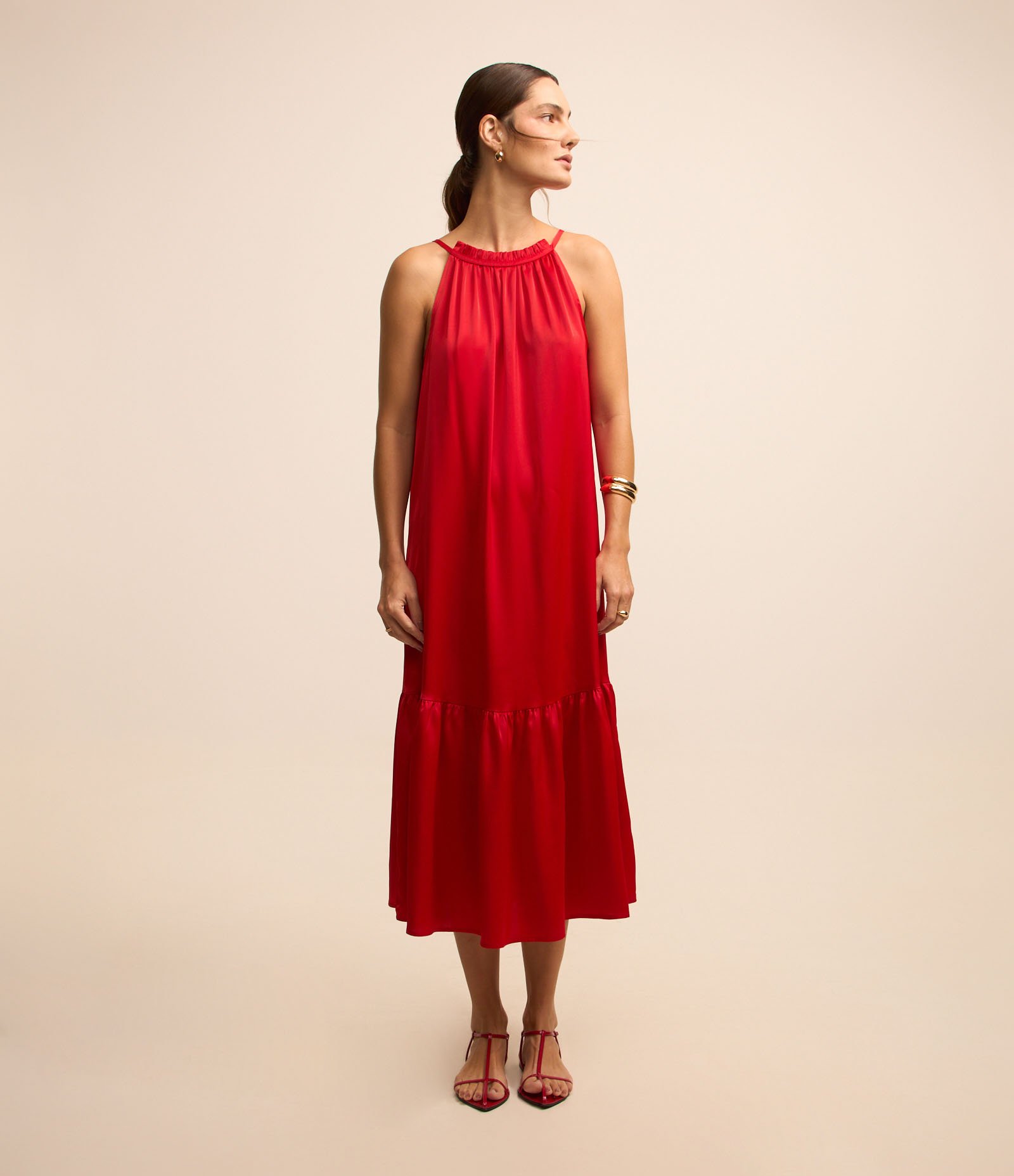 Vestido Midi Acetinado com Detalhe Frufru e Sem Manga Vermelho 3