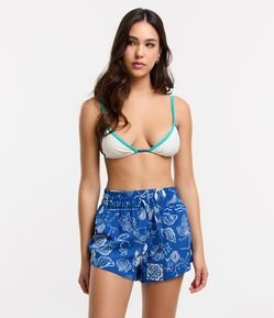 Saída de Praia Short em Chiffon com Estampa Tropical