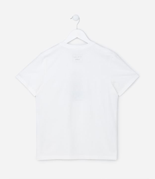 Camiseta Infantil com Estampa de Capivara Jogando Video Game - Tam 5 a 14 anos