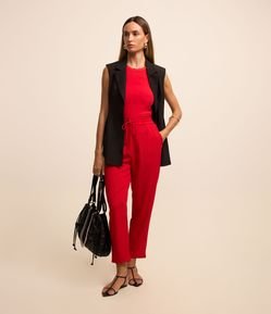 Calça Fluida em Crepe com Cós Elástico e Amarração