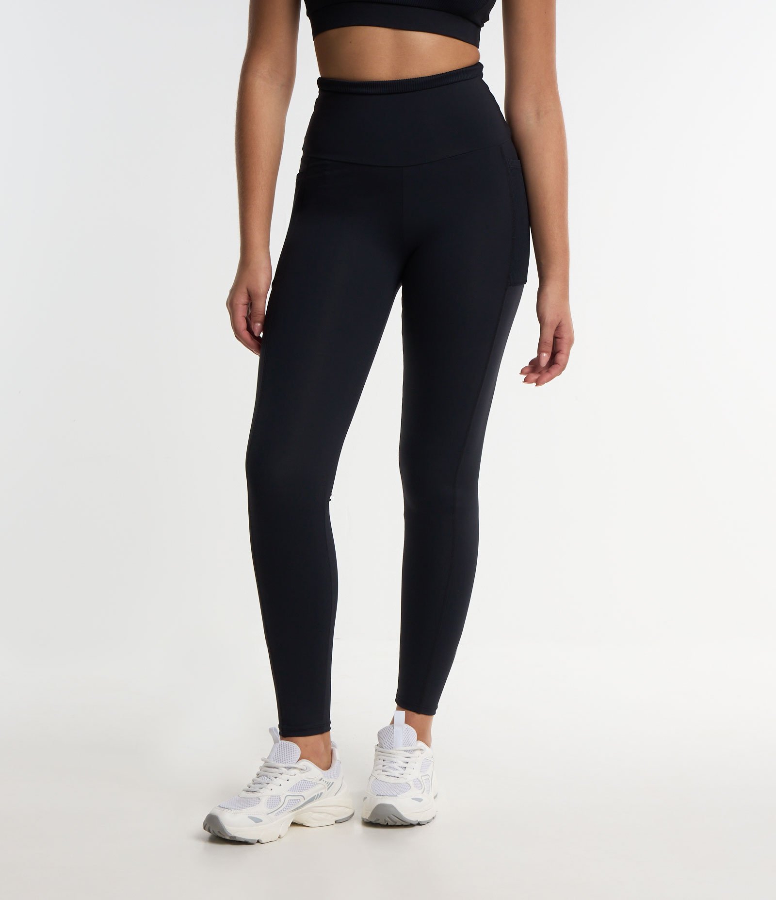 Calça Legging Esportiva em Poliamida com Cós Texturizado Preto 2