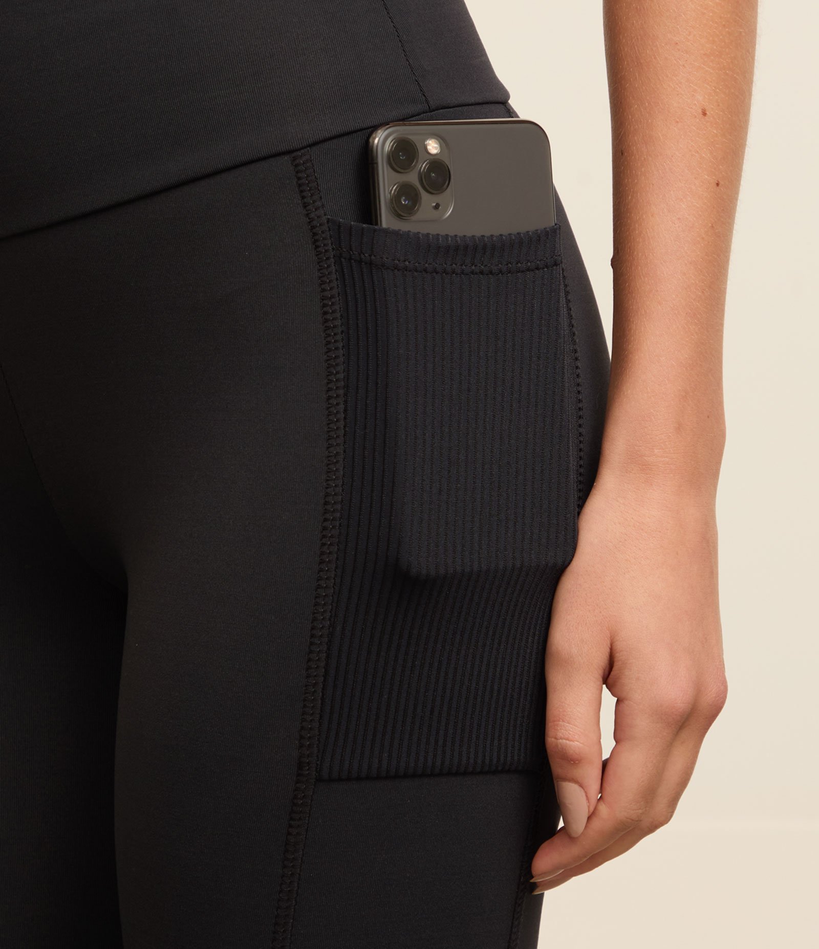 Calça Legging Esportiva em Poliamida com Cós Texturizado 5