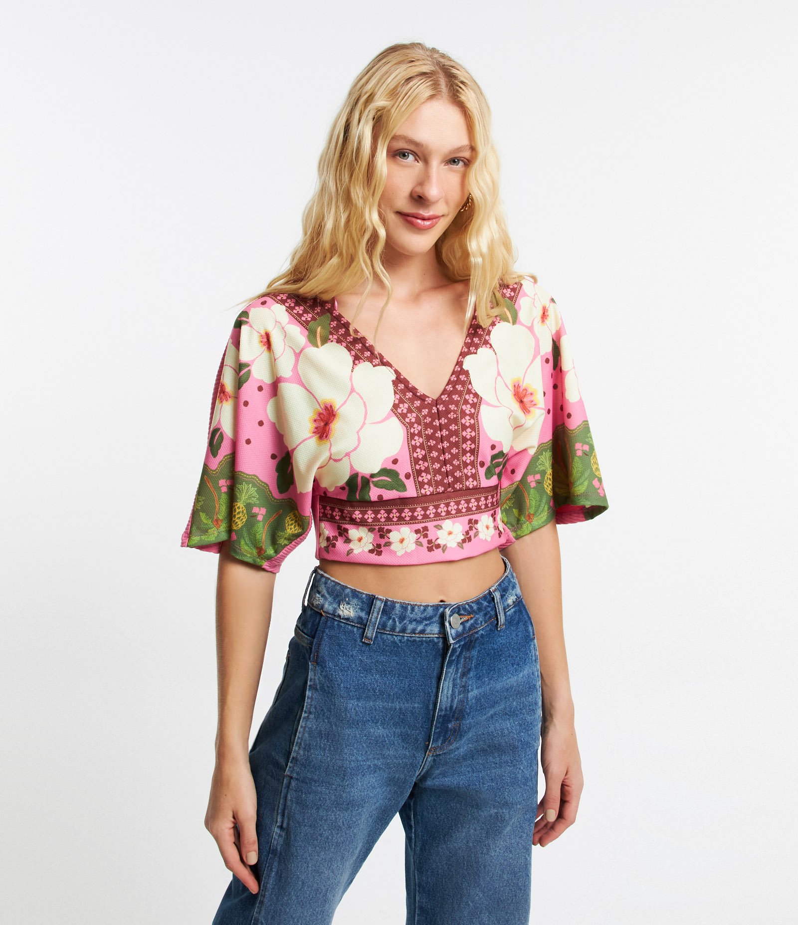 Blusa Cropped Texturizada com Estampa Floral Rosa 1