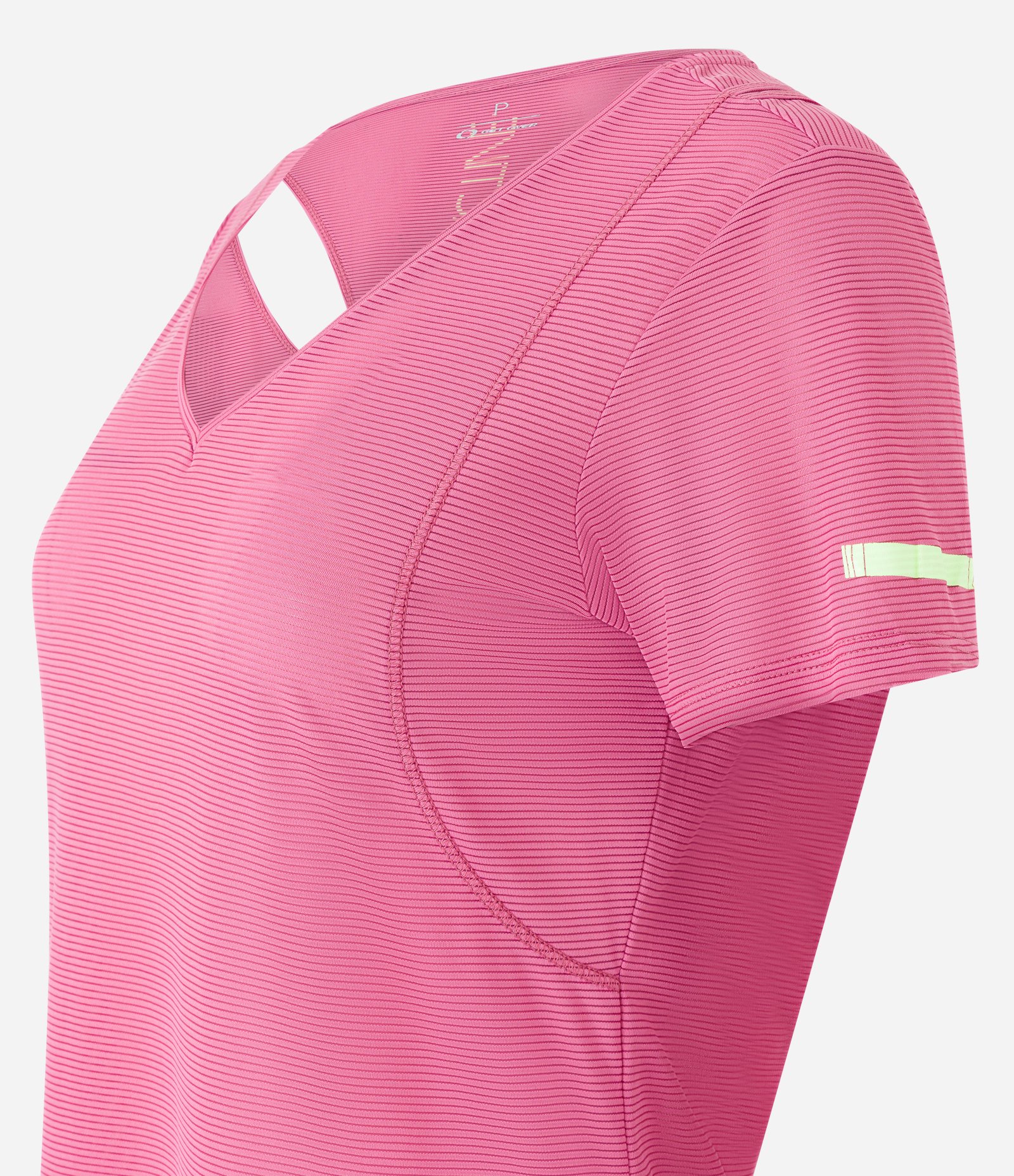 Camiseta Esportiva em Poliamida com Recorte Vazados nas Costas Rosa 7