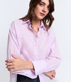 Camisa Oversized Manga Longa em Voal com Punho Largo