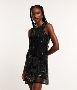 Vestido Curto em Tule com Canutilhos Bordados