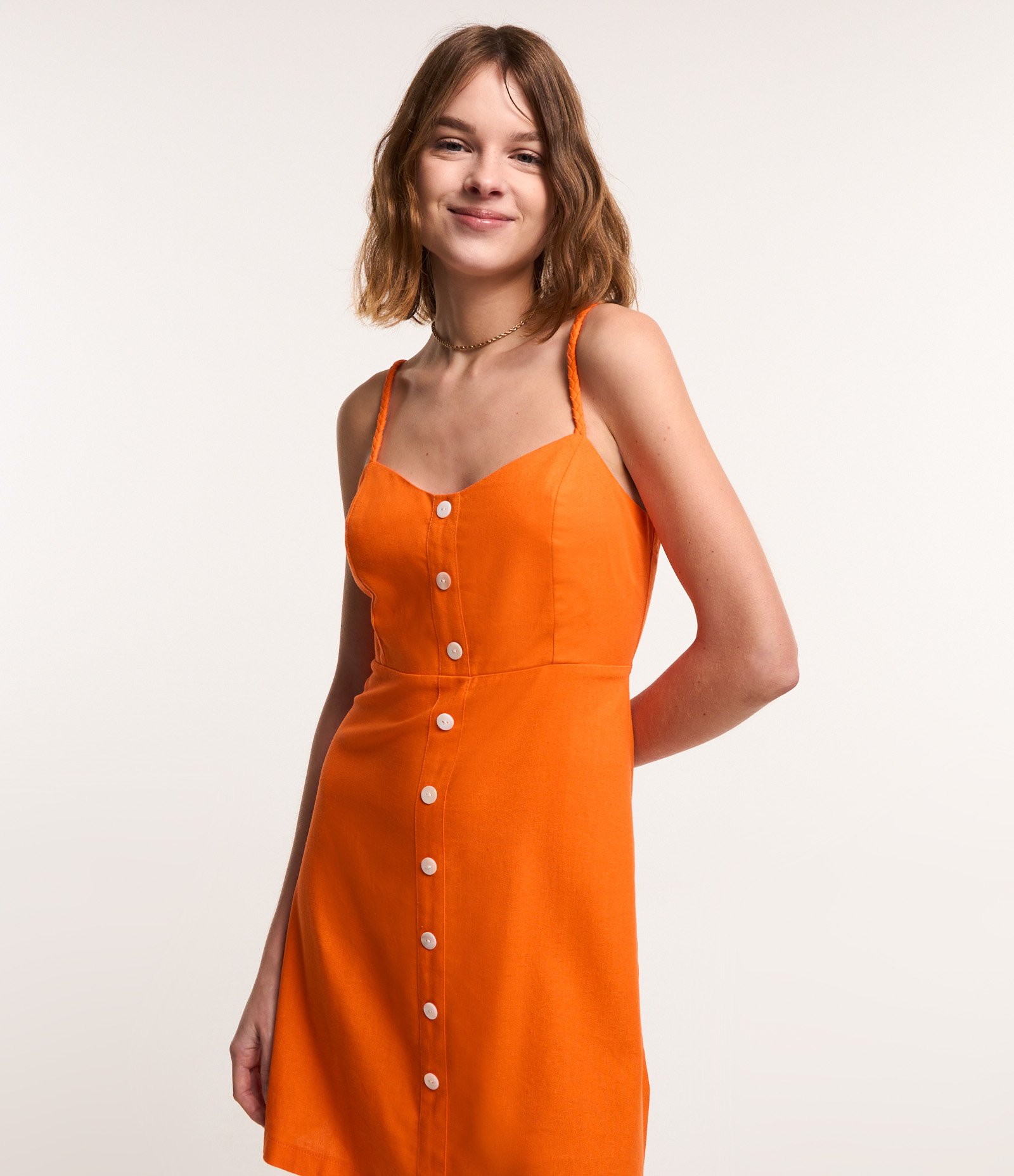 Vestido Curto em Viscose com Linho e Botões Frontais Laranja 4