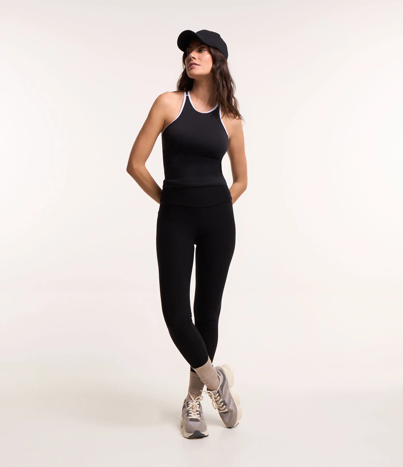 Regata Nadador Esportiva Seamless com Detalhe Contrastante na Gola Preto 2