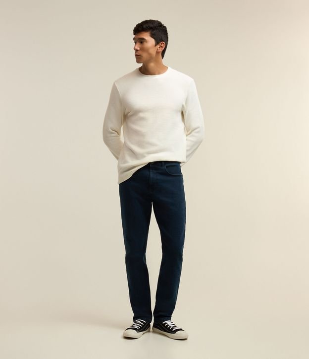 Calça Slim Básica Jeans com Passantes no Cós