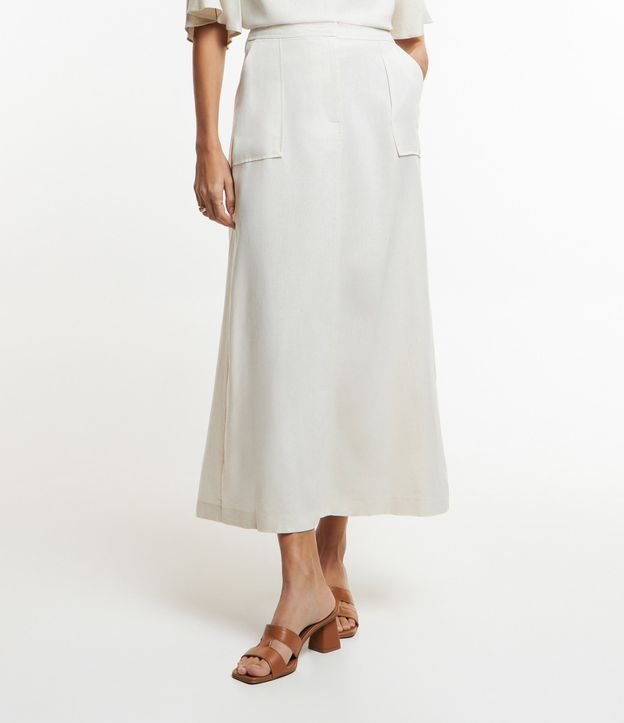 Saia Reta Midi em Viscolinho com Bolsos Grandes