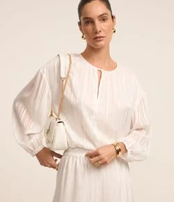 Blusa em Chiffon com Manga 3/4 e Fio Tinto Metalizado