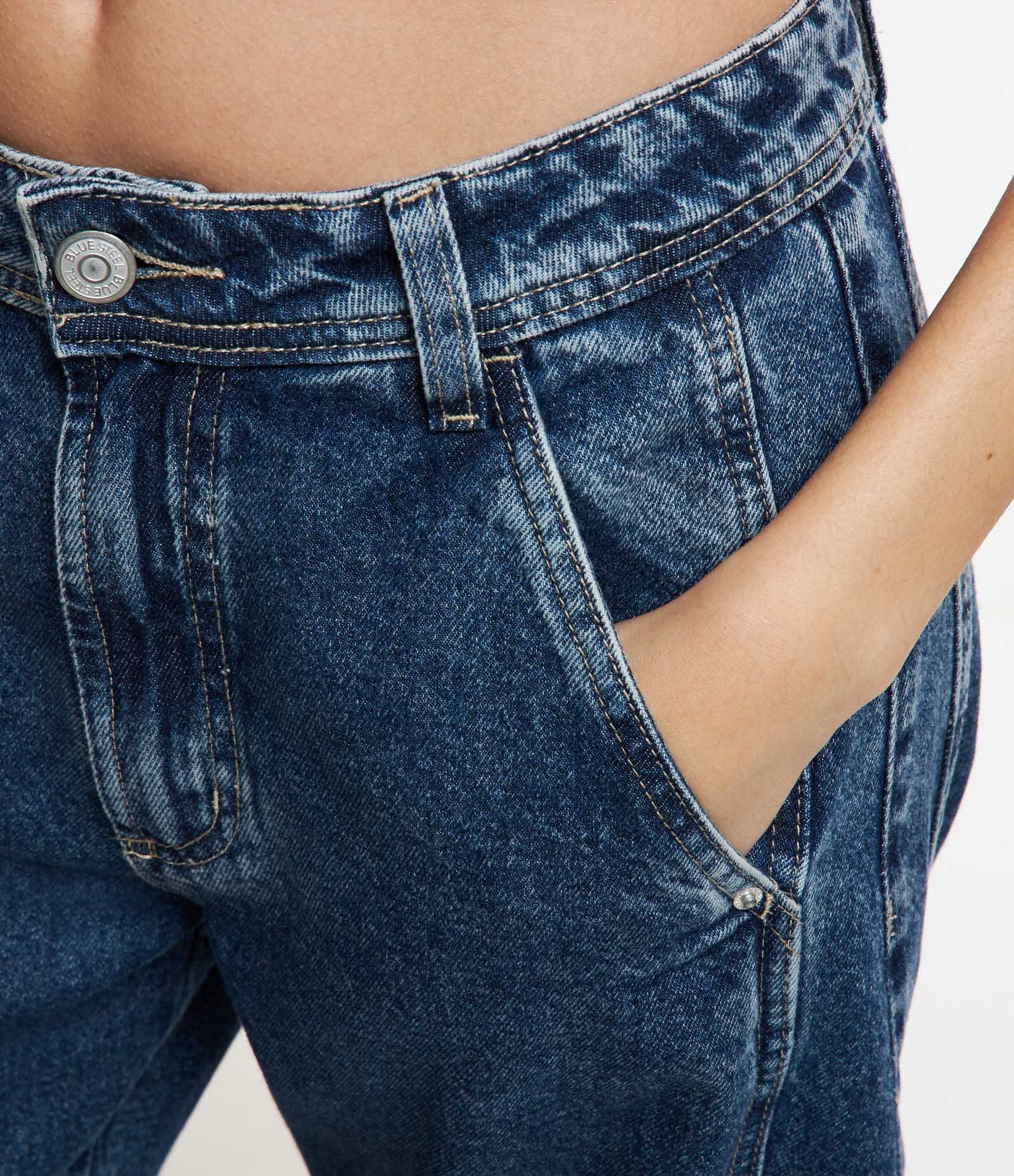 Calça Barrel em Jeans com Passantes no Cós e Bolsos Azul 4