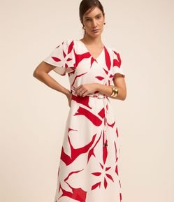 Vestido Midi em Efeito Airflow com Estampa Floral e Cinto Encapado