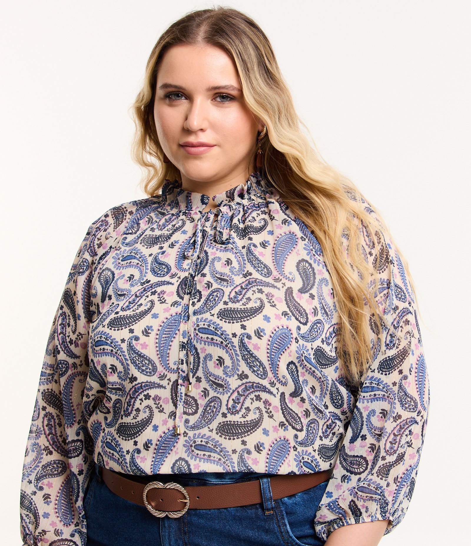 Blusa em Chiffon com Estampa Floral Paisley Curve & Plus Size Bege/Azul 4