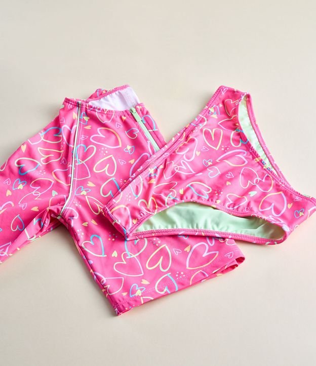 Biquíni Cropped Infantil com Estampa Corações e Proteção UV - Tam 5 a 14 anos