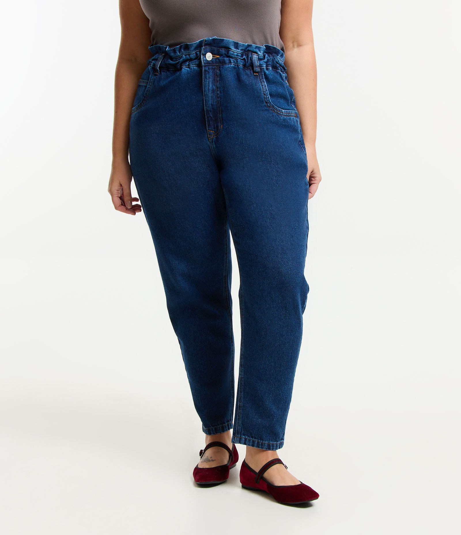 Calça Clochard em Jeans com Bolsos Curve & Plus Size Azul 2