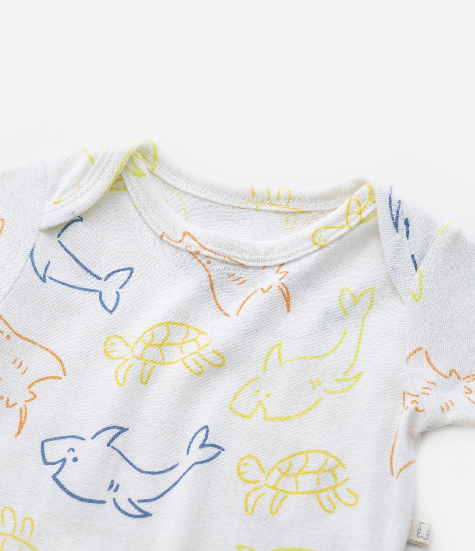 Body Infantil com Estampa Tubarões - Tam 0 a 18 meses Branco Neve 6