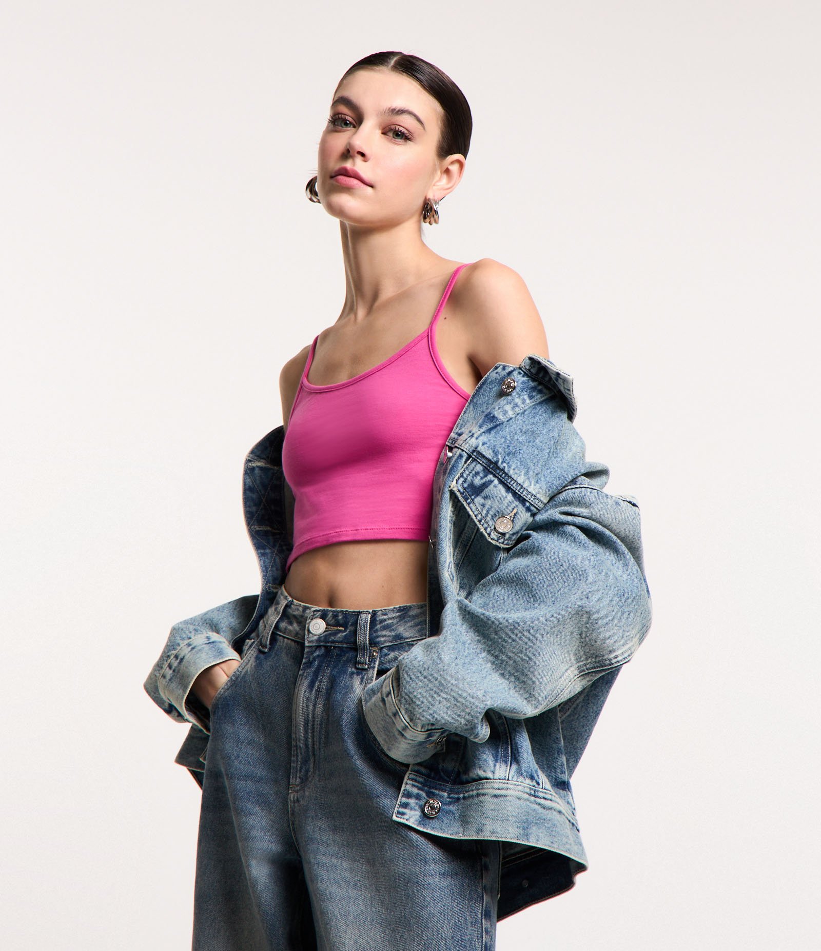 Blusinha de Alça Cropped em Cotton Rosa 1