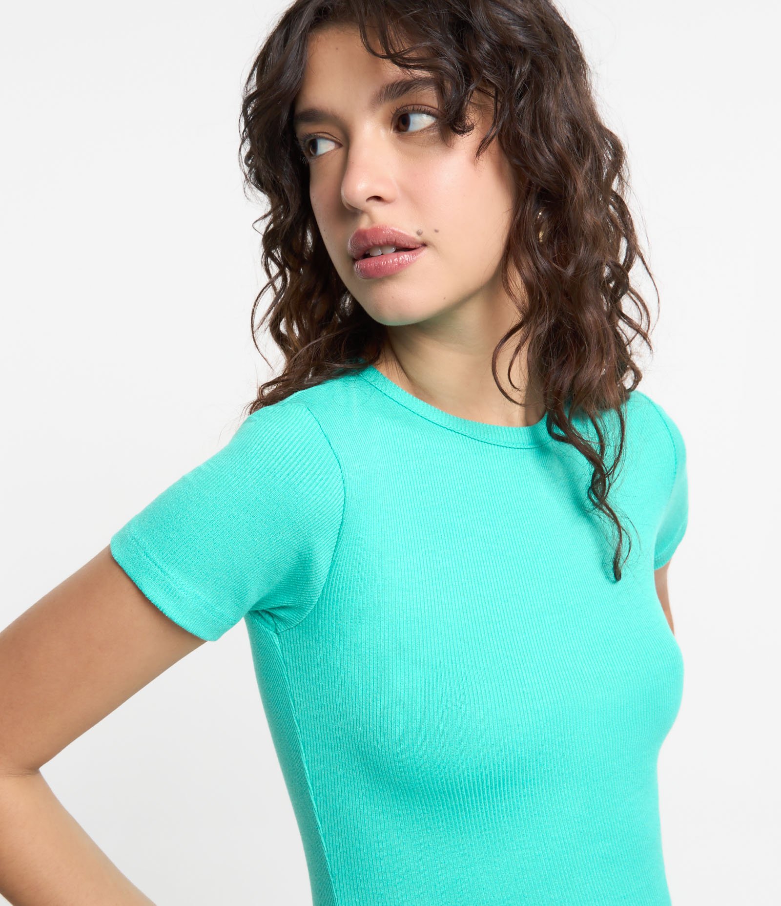 Blusa Básica Texturizada em Viscose com Acabamento Frufru Verde Água 4