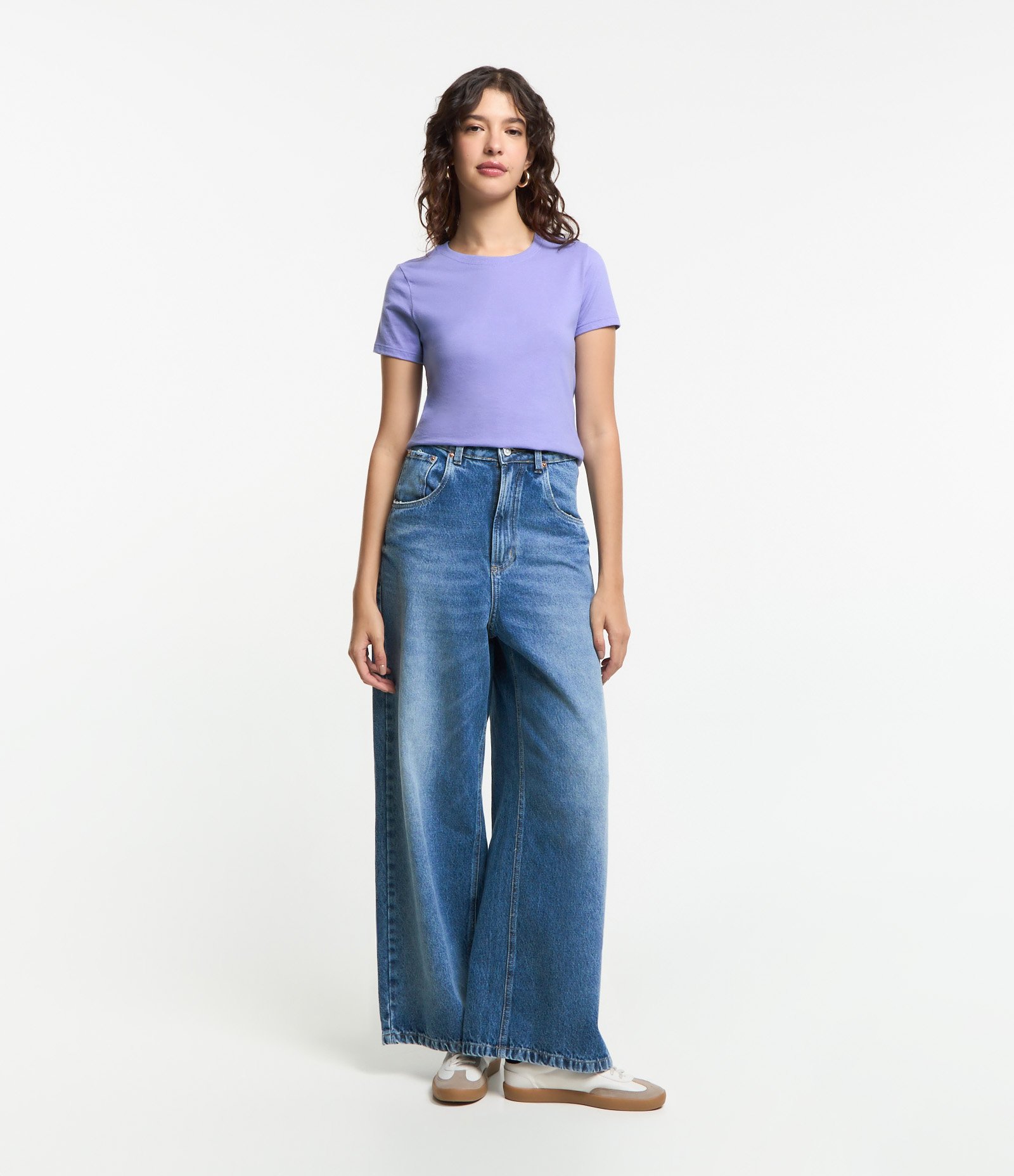 Camiseta Regular Básica em Algodão Lilás 2