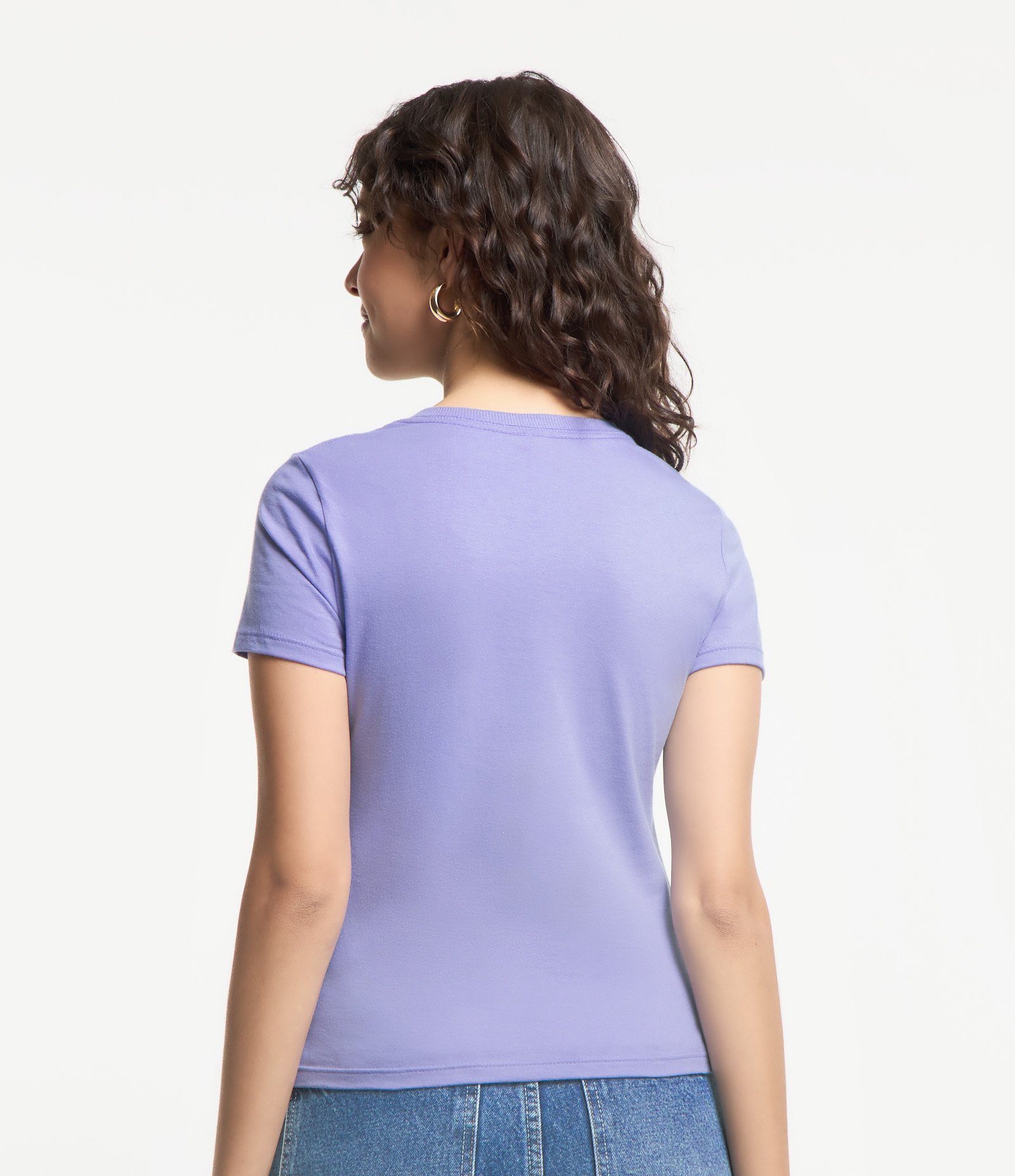 Camiseta Regular Básica em Algodão Lilás 4