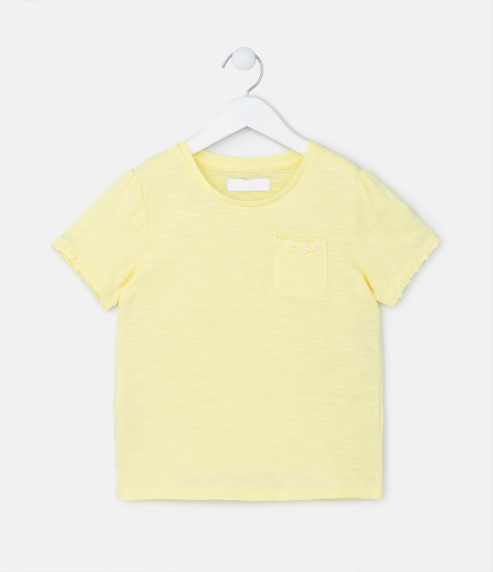 Blusa Infantil com Bolsinho e Bordado Broderie - Tam 1 a 5 Anos Amarelo 1