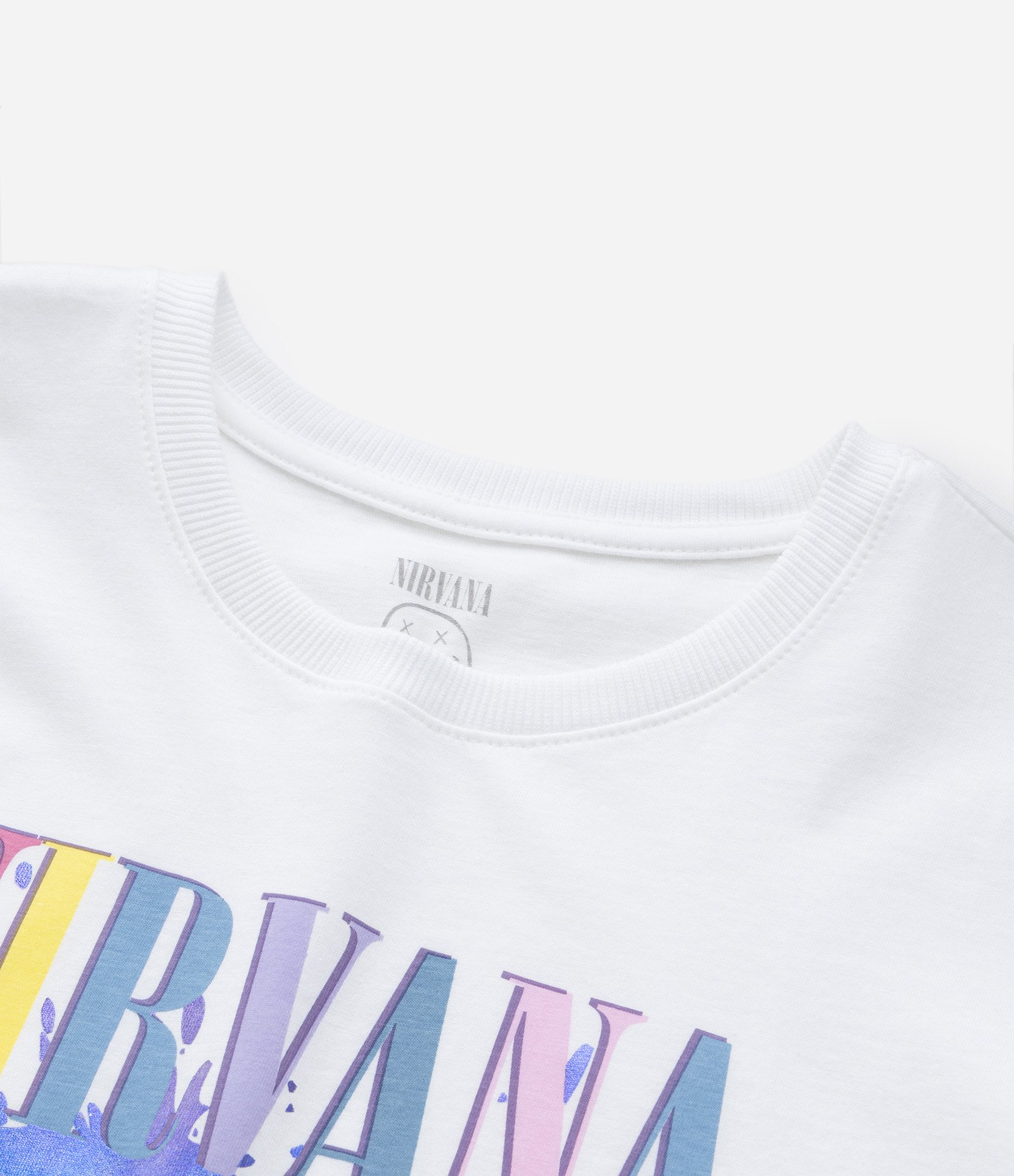 Camiseta T-Shirt Infantil com Cava Deslocada e Estampa Nirvana - Tam 5 a 14 Anos Branco Neve 4