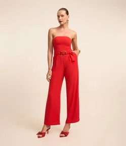 Macacão Tomara que Caia em Crepe com Cinto Fivela